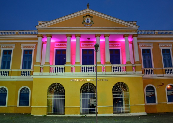 Arquidiocese da ParaÃba apoia o Outubro Rosa. Arquidiocese da ParaÃba apoia o Outubro Rosa.